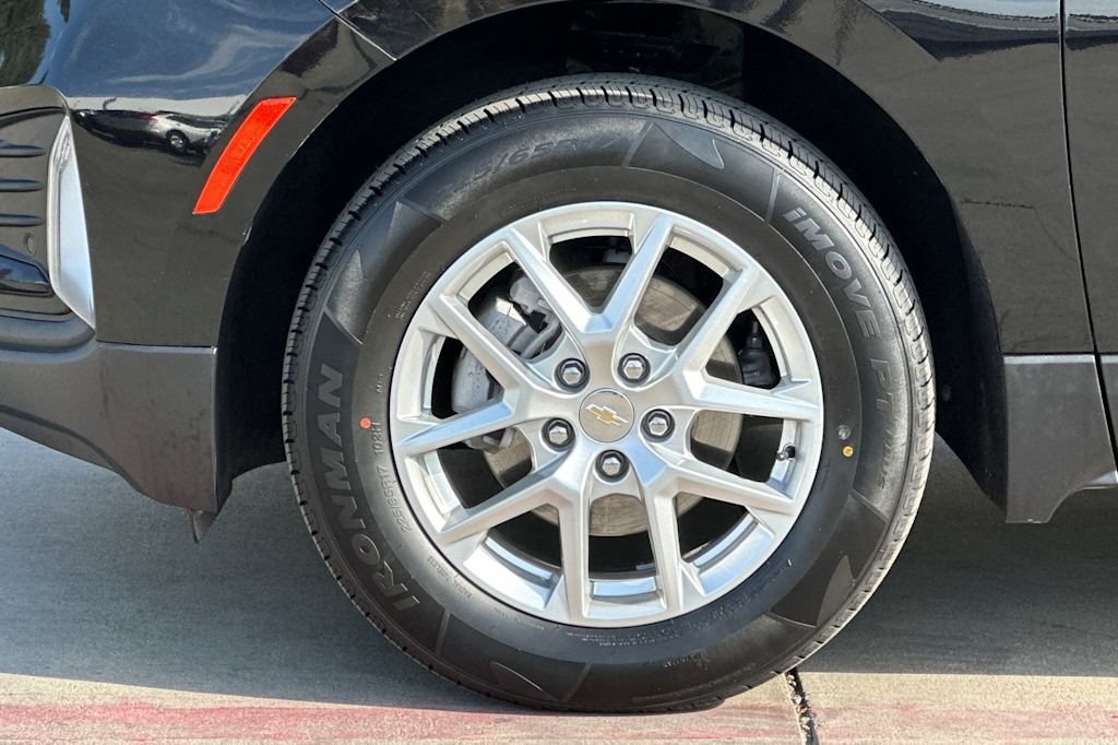 Thumbnail: 2024 Chevrolet Equinox - 8