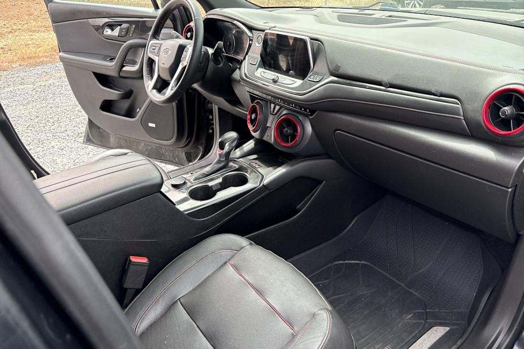 Thumbnail: 2019 Chevrolet Blazer - 12