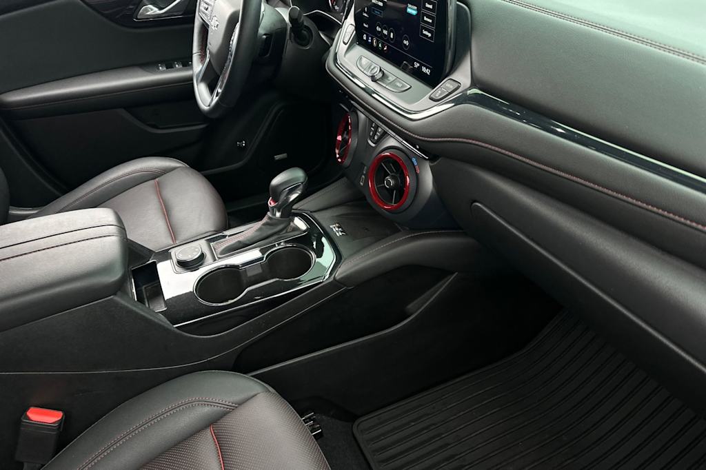 Thumbnail: 2024 Chevrolet Blazer - 13