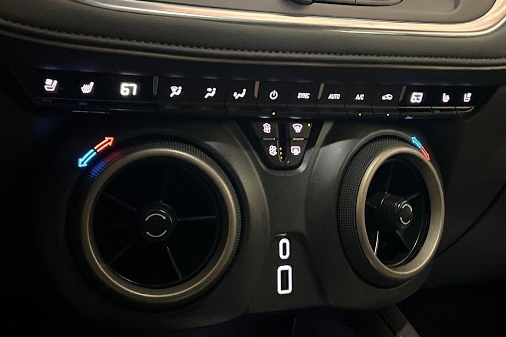 Thumbnail: 2024 Chevrolet Blazer - 30