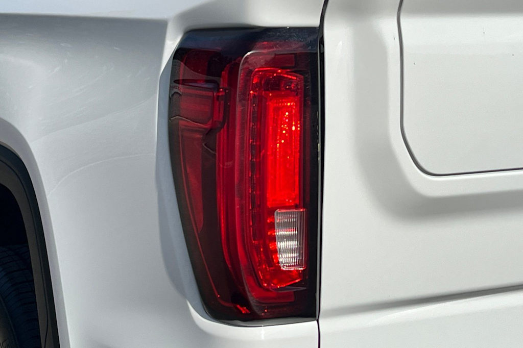 Thumbnail: 2024 GMC Sierra 1500 - 35