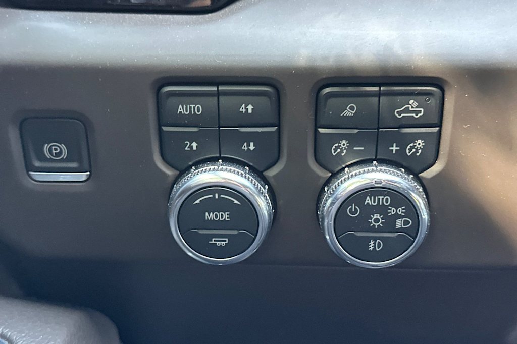 Thumbnail: 2022 GMC Sierra 1500 - 33