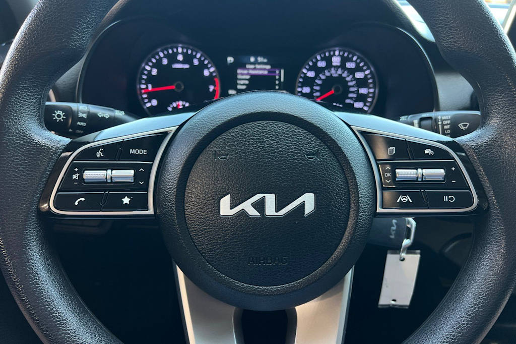 Thumbnail: 2023 Kia Forte - 27