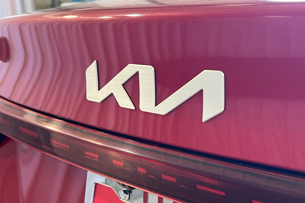 Thumbnail: 2023 Kia Forte - 7