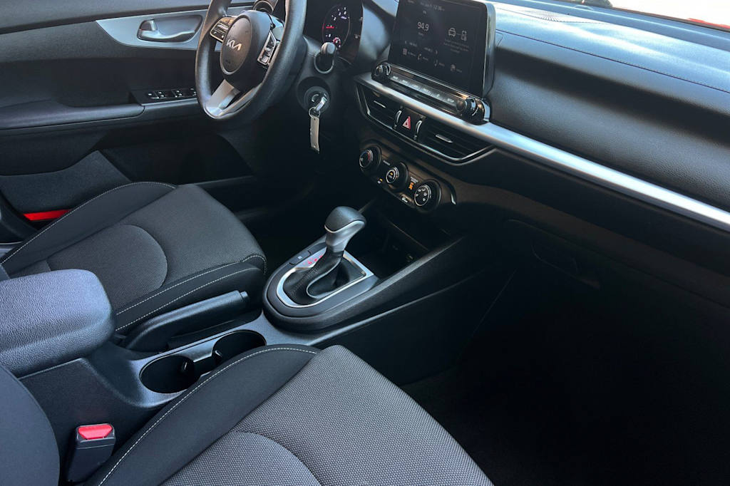 Thumbnail: 2023 Kia Forte - 13