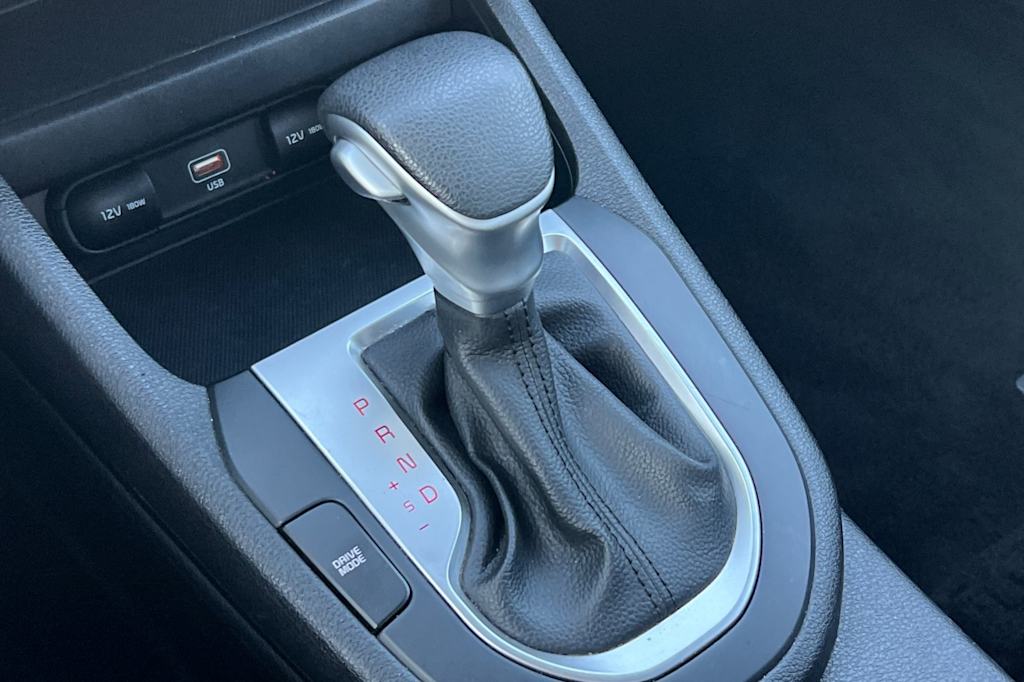 Thumbnail: 2023 Kia Forte - 15