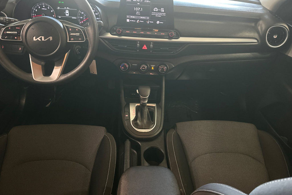 Thumbnail: 2023 Kia Forte - 2