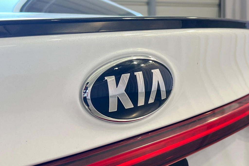Thumbnail: 2021 Kia Forte - 7