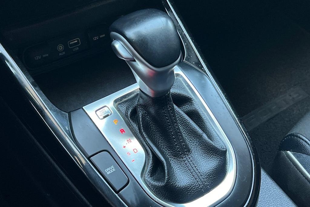 Thumbnail: 2021 Kia Forte - 15