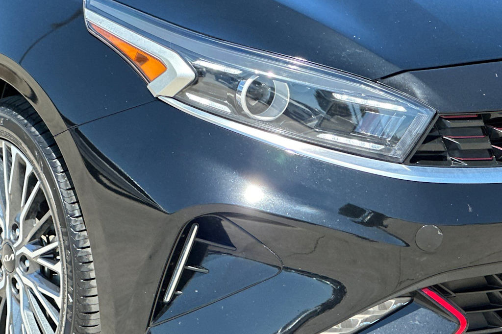 Thumbnail: 2023 Kia Forte - 35