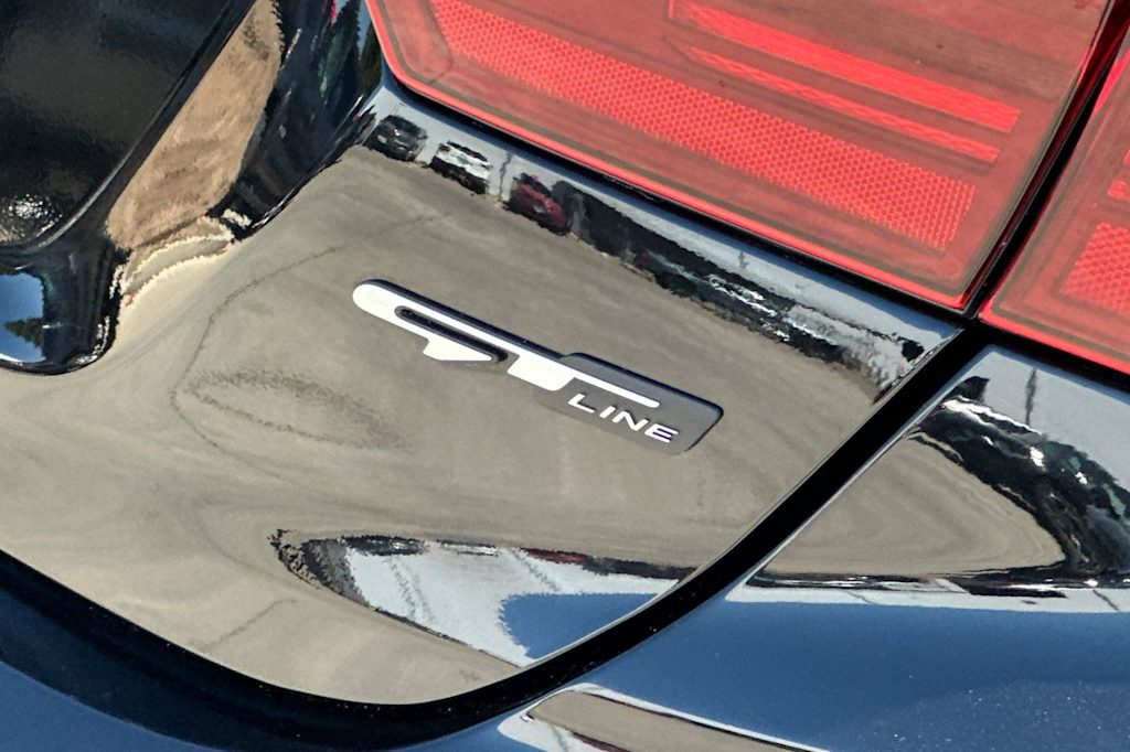 Thumbnail: 2023 Kia Forte - 36