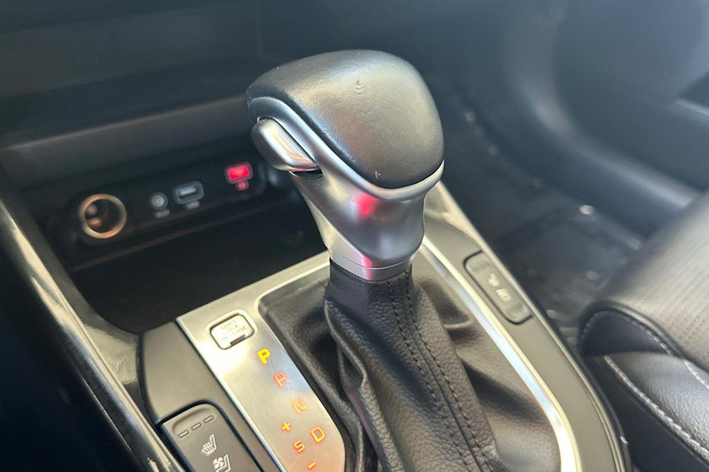 Thumbnail: 2019 Kia Forte - 15