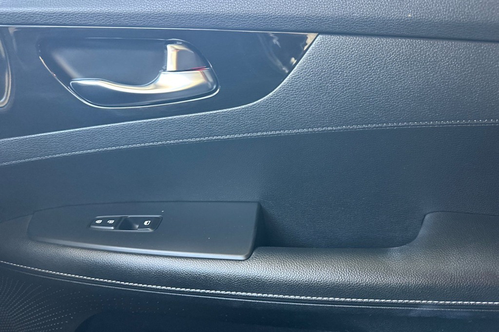 Thumbnail: 2019 Kia Forte - 24