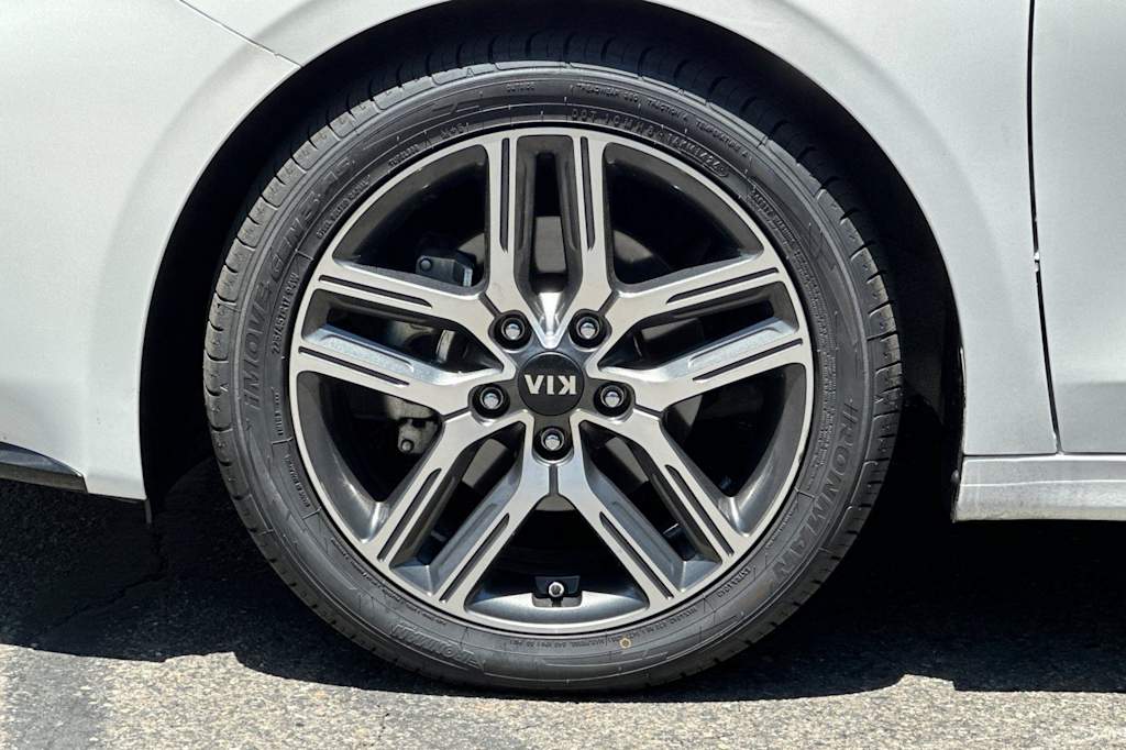 Thumbnail: 2019 Kia Forte - 8