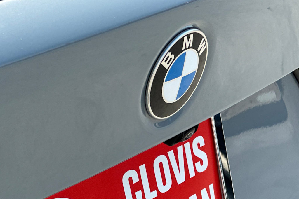Thumbnail: 2023 BMW 3 Series - 35