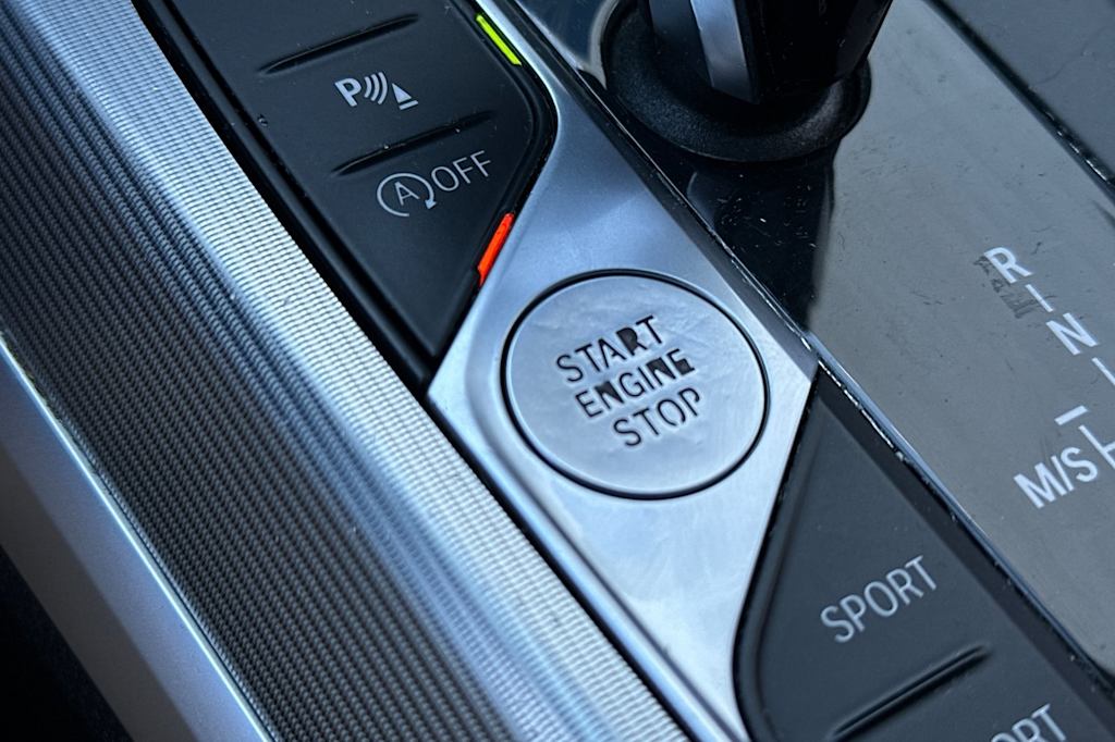 Thumbnail: 2020 BMW 3 Series - 27