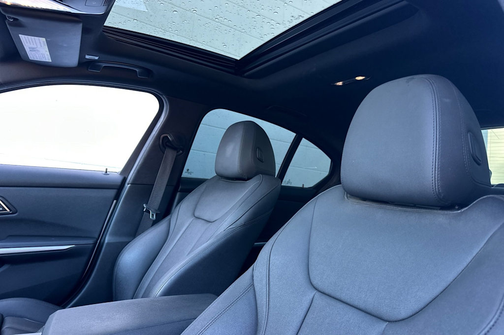 Thumbnail: 2020 BMW 3 Series - 10