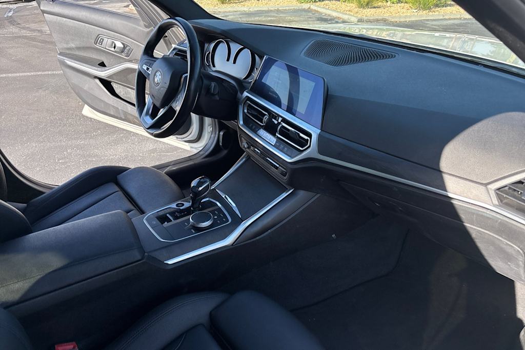 Thumbnail: 2020 BMW 3 Series - 12