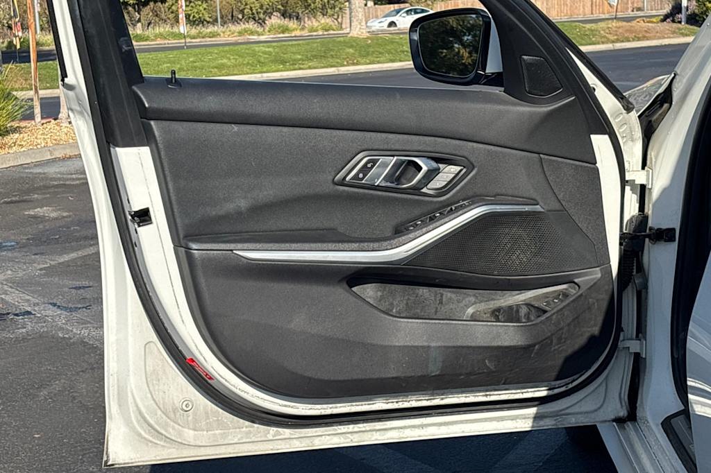 Thumbnail: 2020 BMW 3 Series - 20