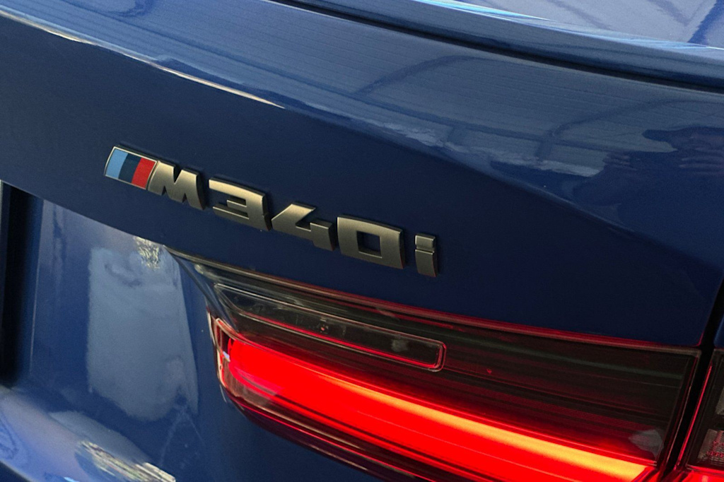 Thumbnail: 2022 BMW 3 Series - 7
