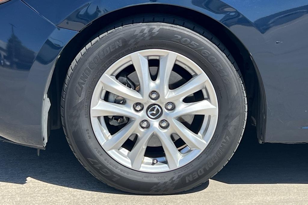 Thumbnail: 2018 Mazda Mazda3 - 8