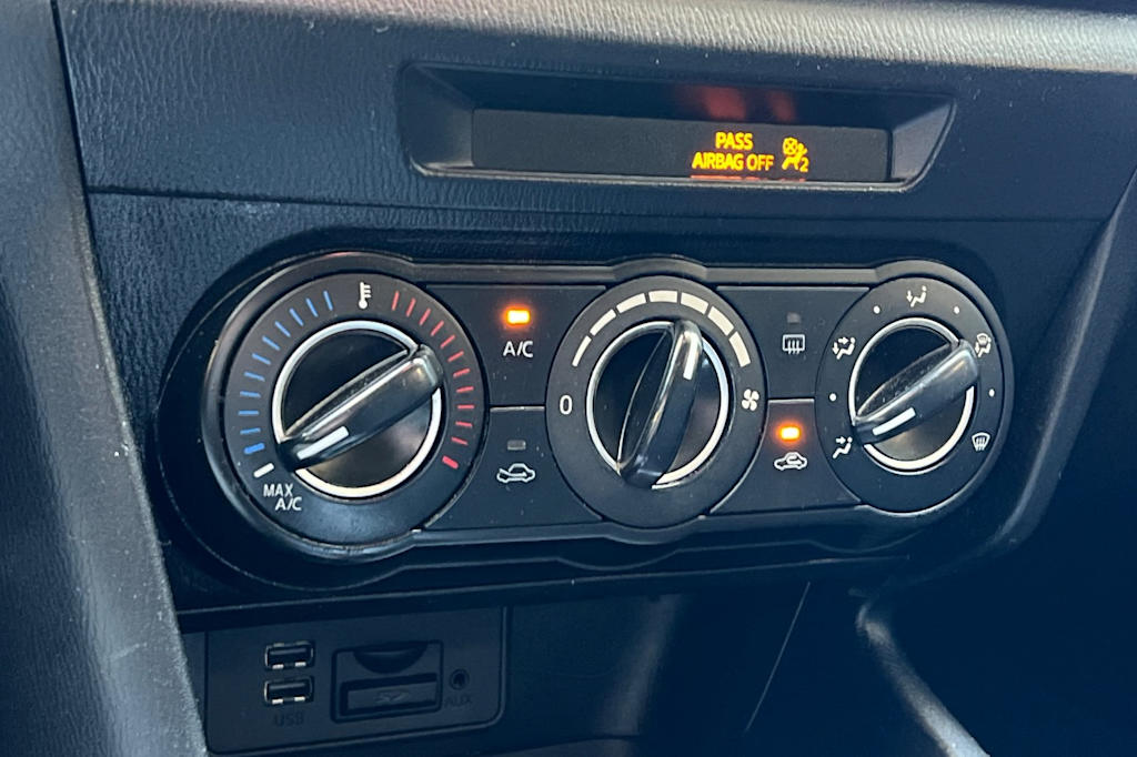 Thumbnail: 2018 Mazda Mazda3 - 26