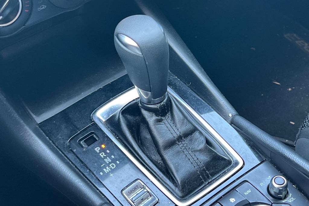 Thumbnail: 2018 Mazda Mazda3 - 14