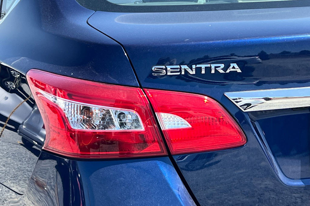 Thumbnail: 2019 Nissan Sentra - 20