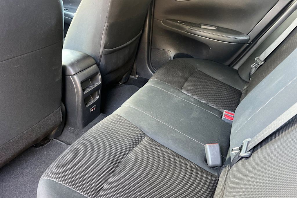 Thumbnail: 2019 Nissan Sentra - 10