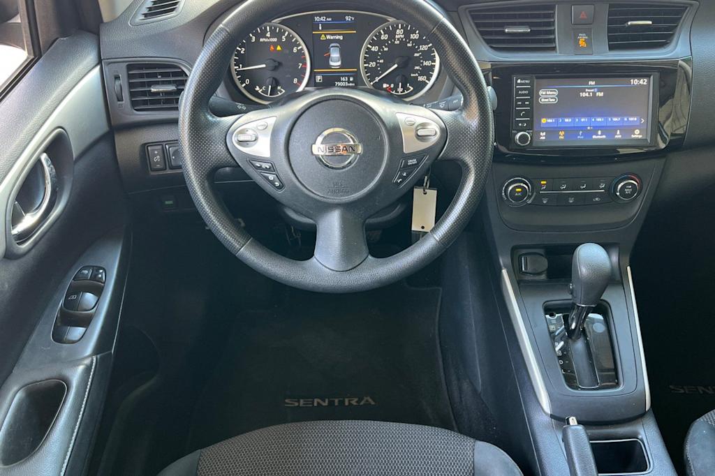 Thumbnail: 2019 Nissan Sentra - 11