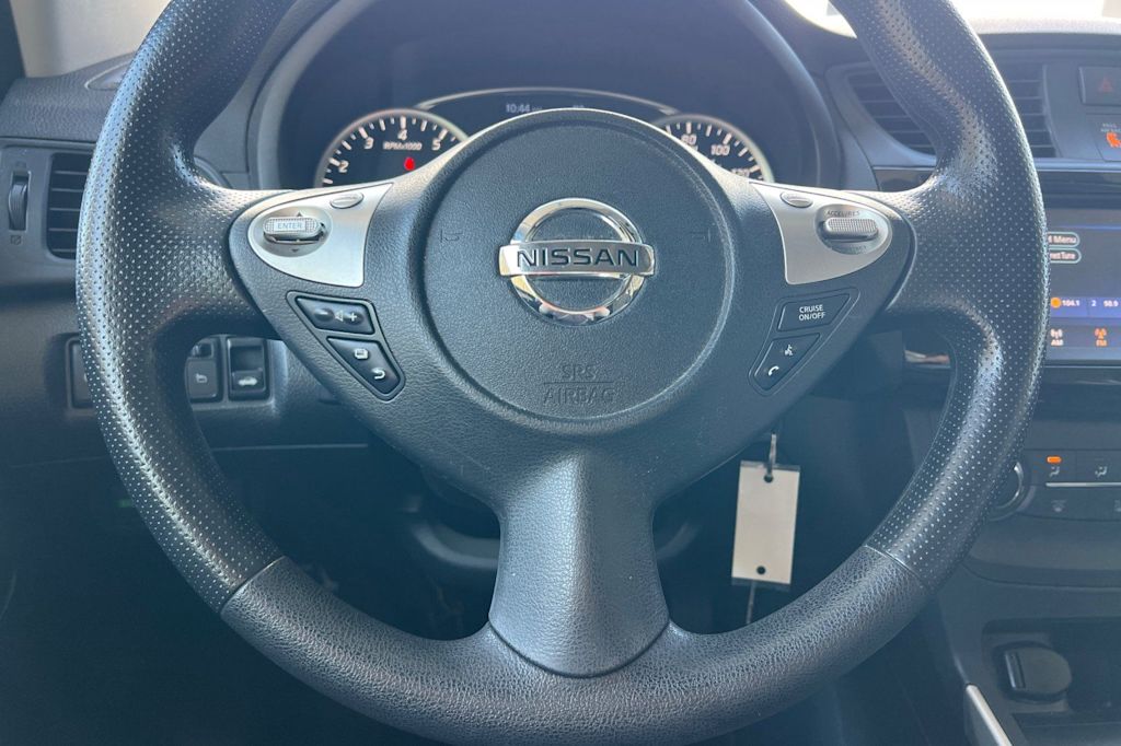 Thumbnail: 2019 Nissan Sentra - 25