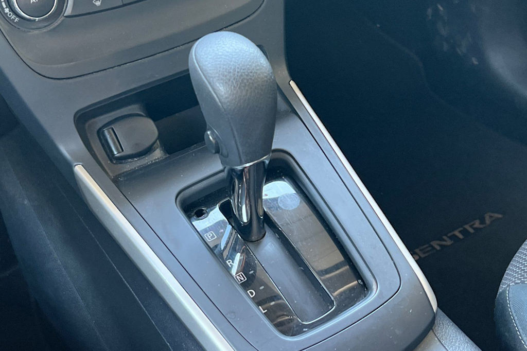 Thumbnail: 2019 Nissan Sentra - 14