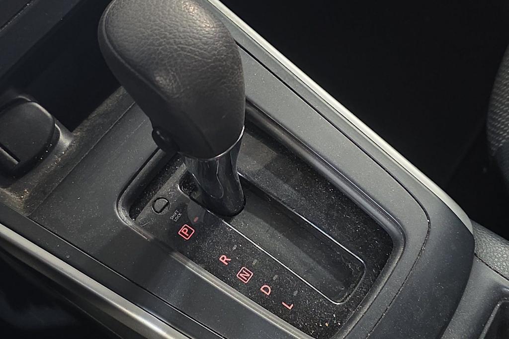 Thumbnail: 2019 Nissan Sentra - 15