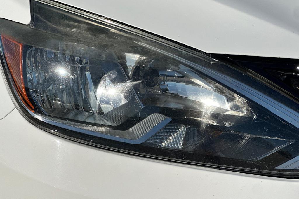 Thumbnail: 2019 Nissan Sentra - 32