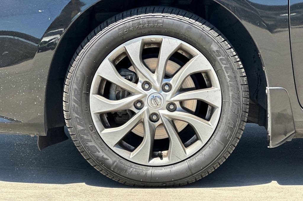 Thumbnail: 2019 Nissan Sentra - 8