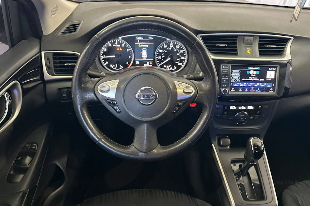 Thumbnail: 2019 Nissan Sentra - 12