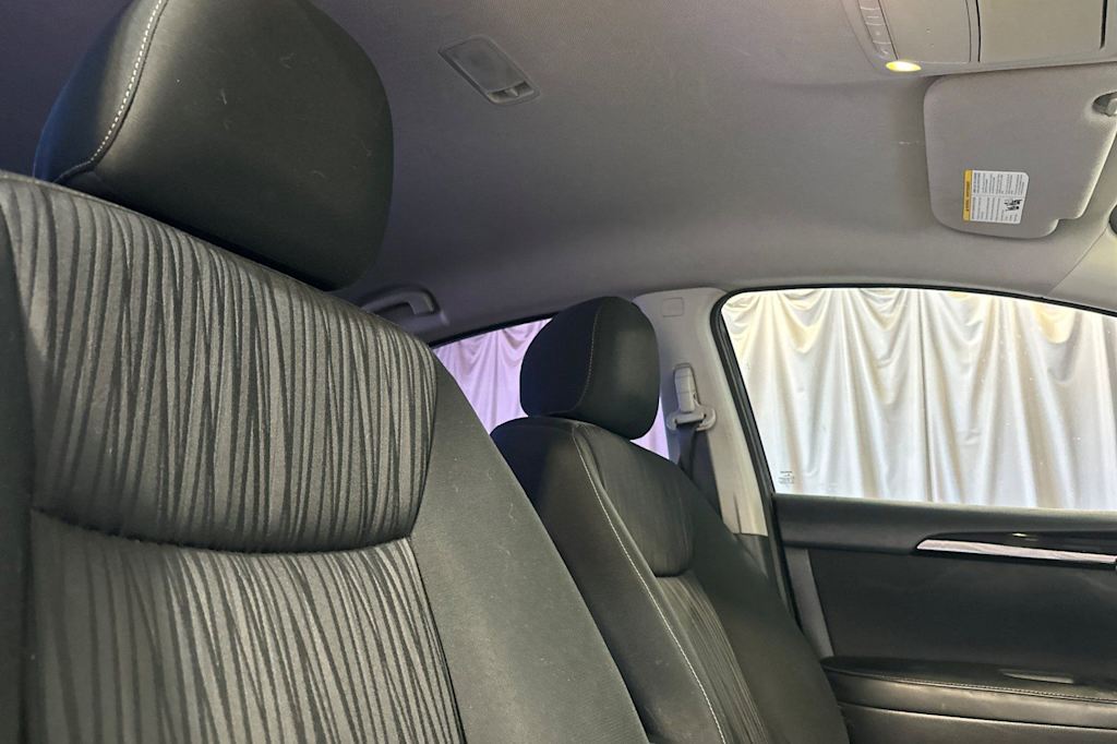 Thumbnail: 2019 Nissan Sentra - 10