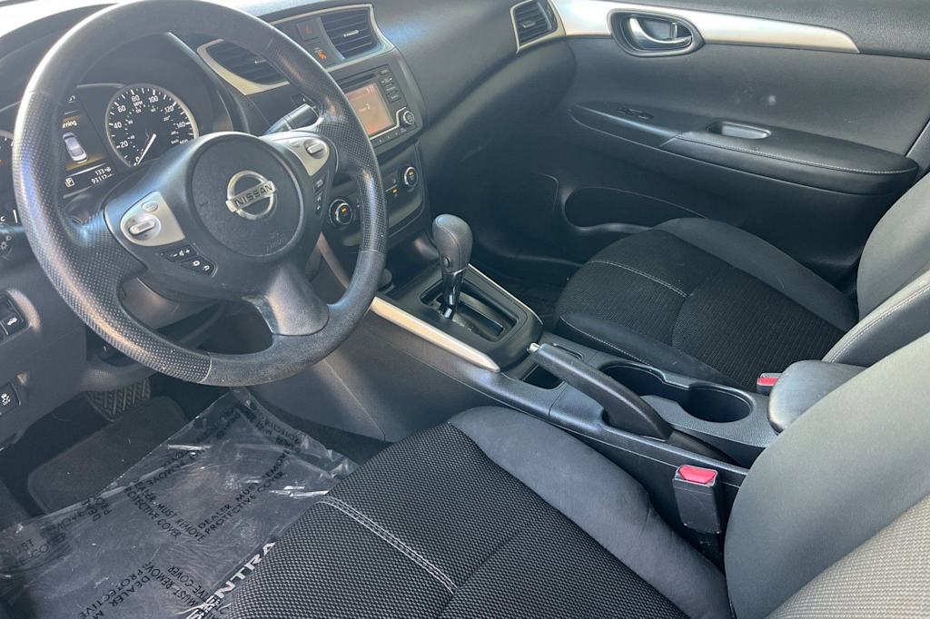 Thumbnail: 2018 Nissan Sentra - 9