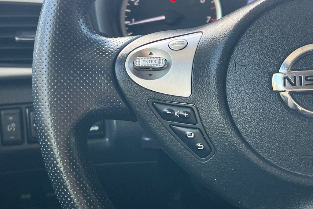 Thumbnail: 2018 Nissan Sentra - 30