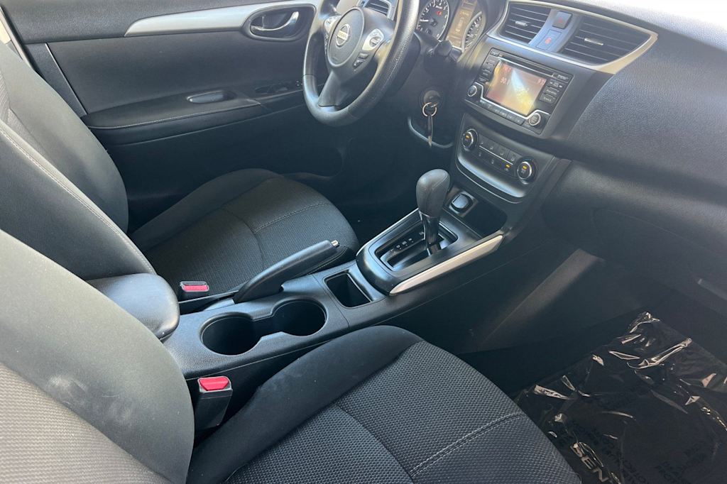 Thumbnail: 2018 Nissan Sentra - 12
