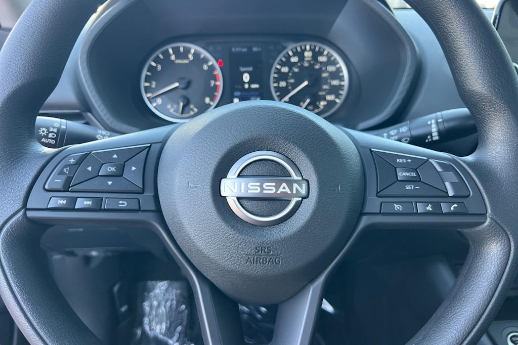 Thumbnail: 2025 Nissan Sentra - 26