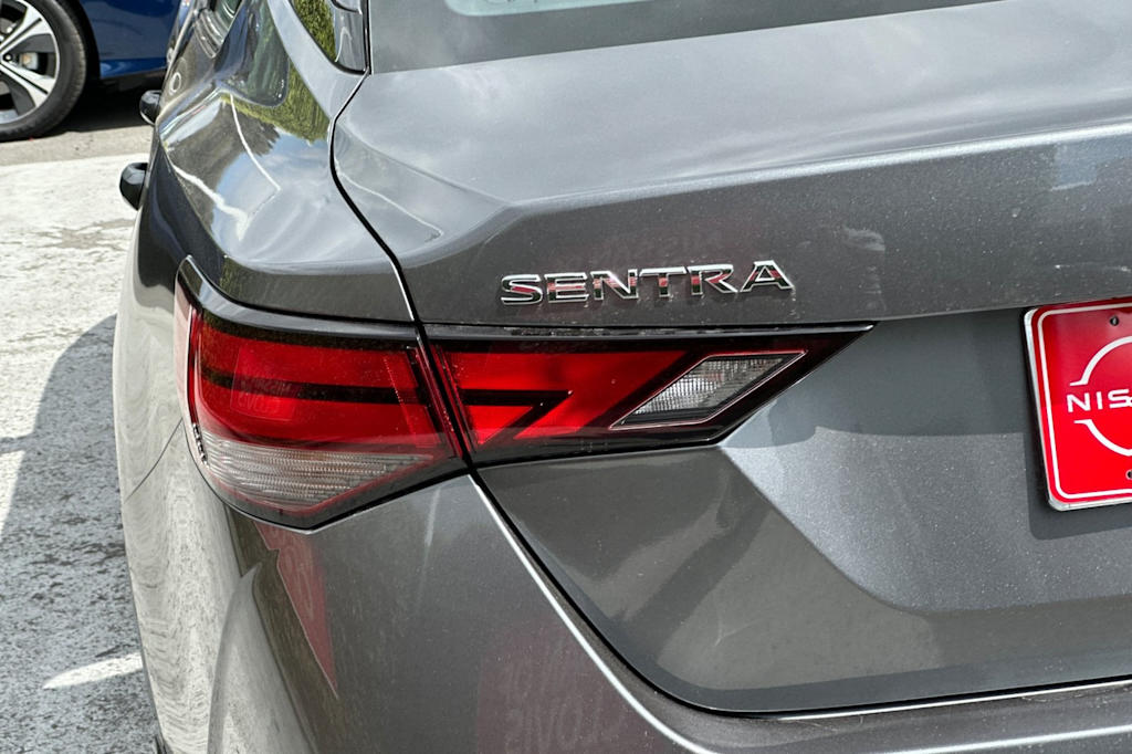 2025 Nissan Sentra S 19
