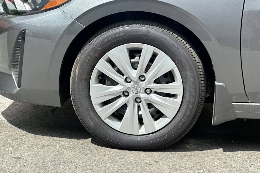 2025 Nissan Sentra S 8