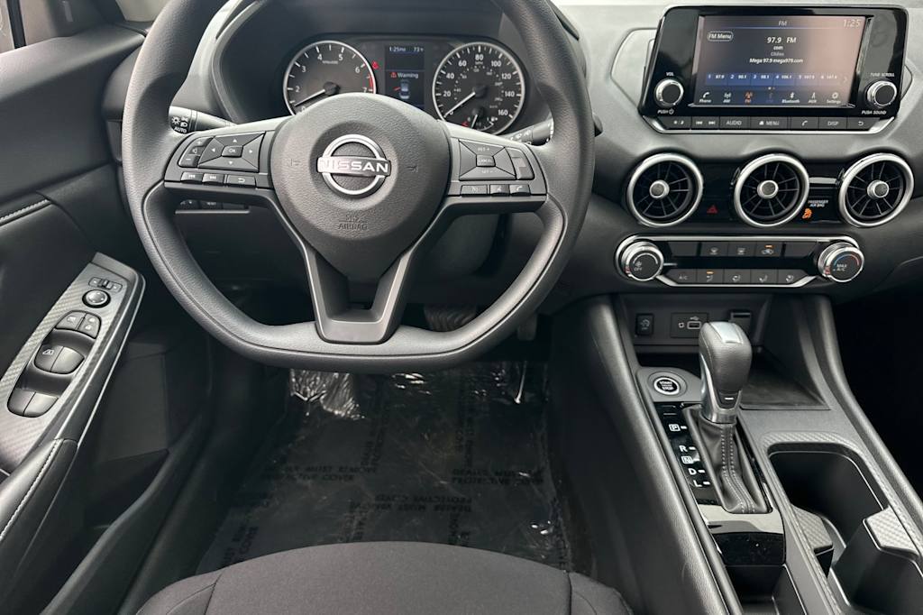 2025 Nissan Sentra S 11