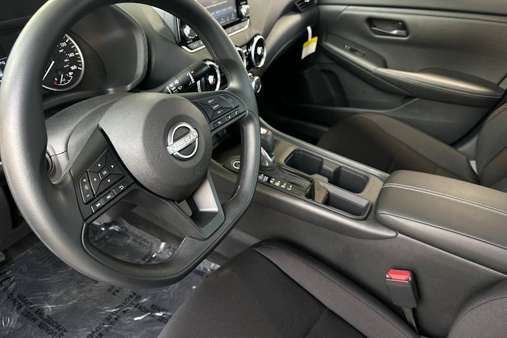 2025 Nissan Sentra S 9