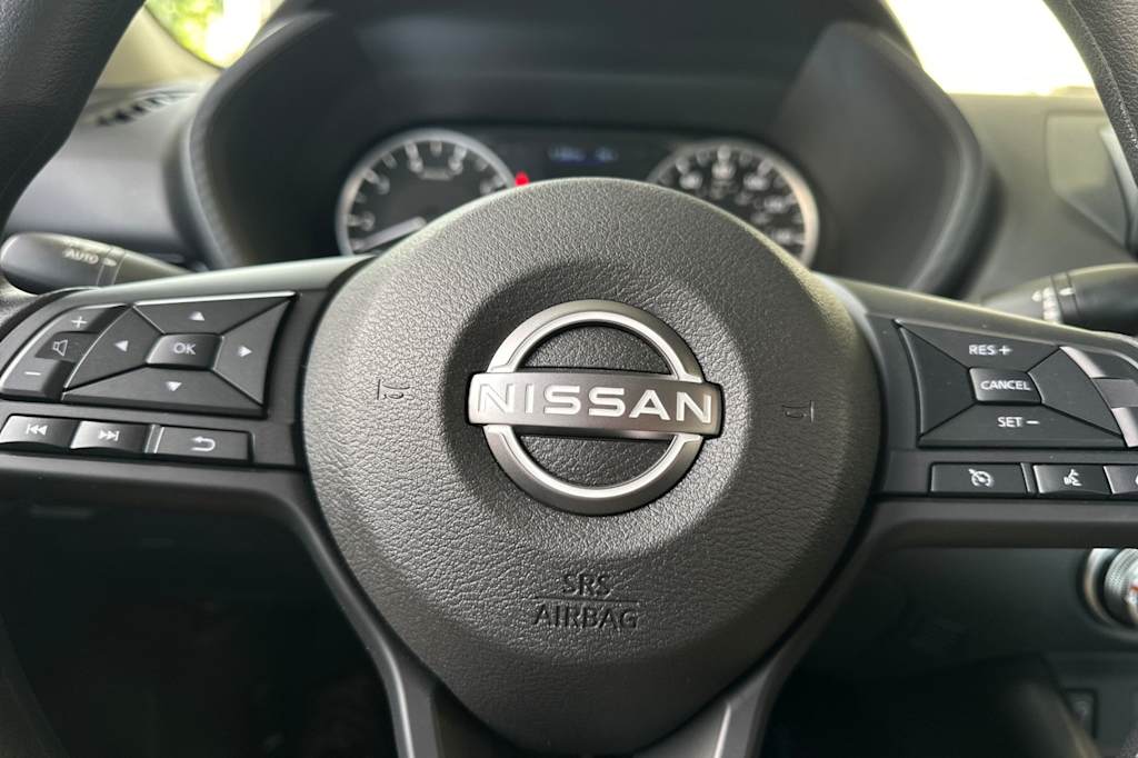 2025 Nissan Sentra S 26