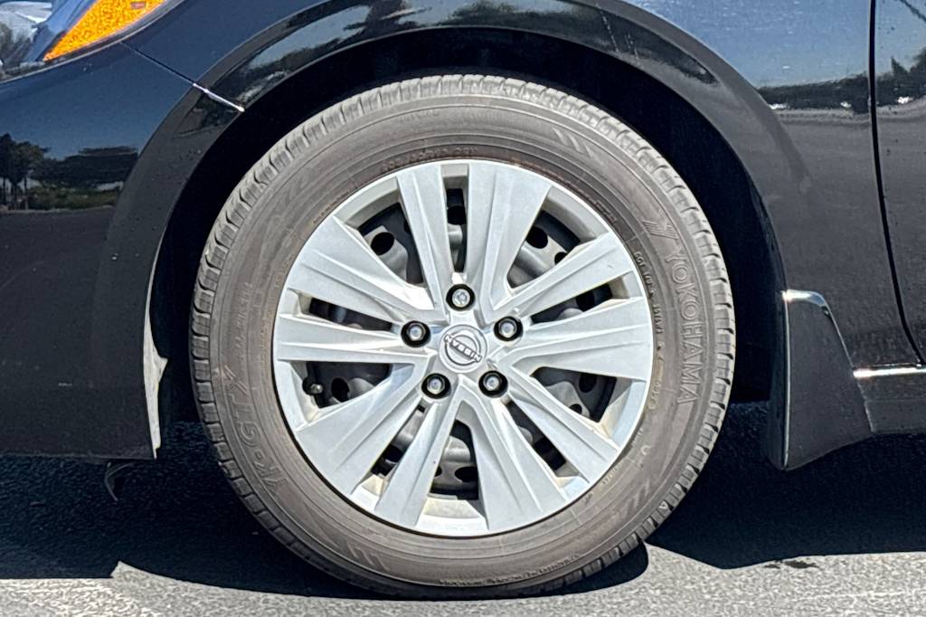 Thumbnail: 2024 Nissan Sentra - 8