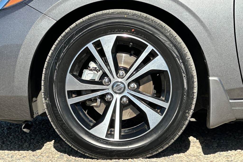 Thumbnail: 2021 Nissan Sentra - 8