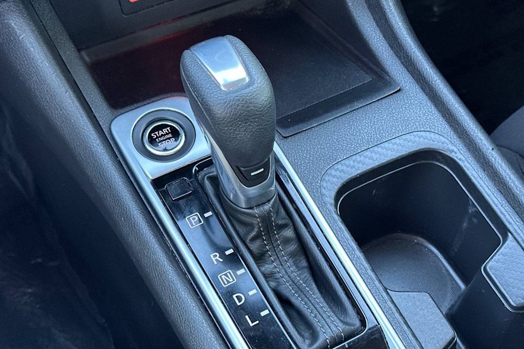 Thumbnail: 2021 Nissan Sentra - 15