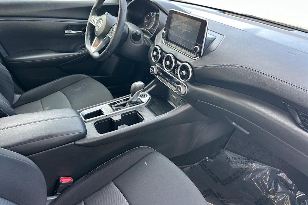 Thumbnail: 2021 Nissan Sentra - 13